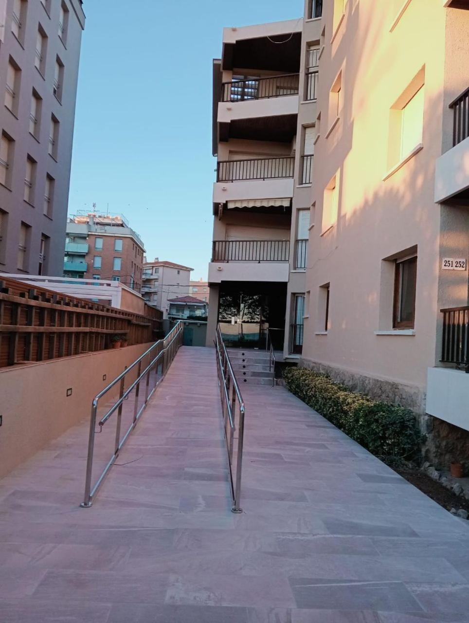 Espectaculares Vistas Al Mar En Apartment Segur de Calafell